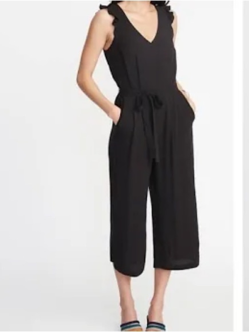 Old Navy Tie-Belt Flutter-Sleeve Jumpsuit in Black